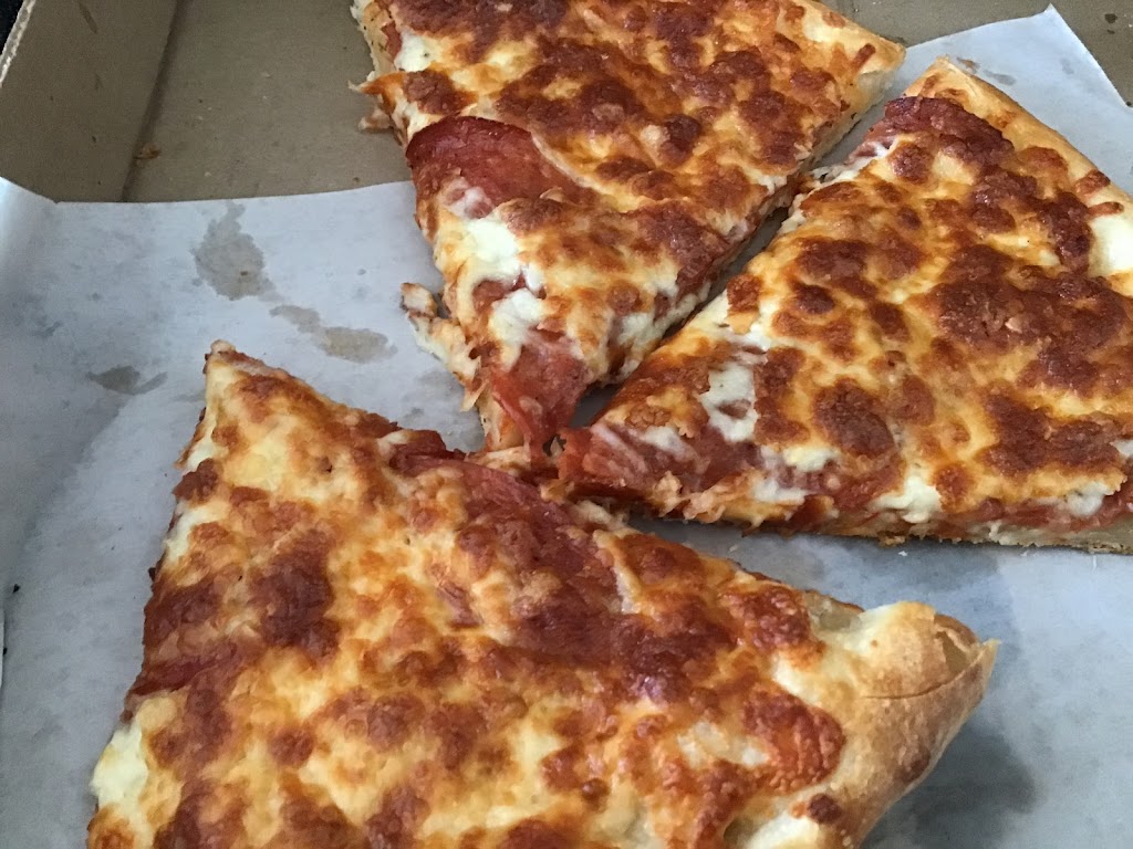 Pizza Select | 2744 Bd Saint-Charles, Kirkland, QC H9H 3B6, Canada | Phone: (514) 697-0808