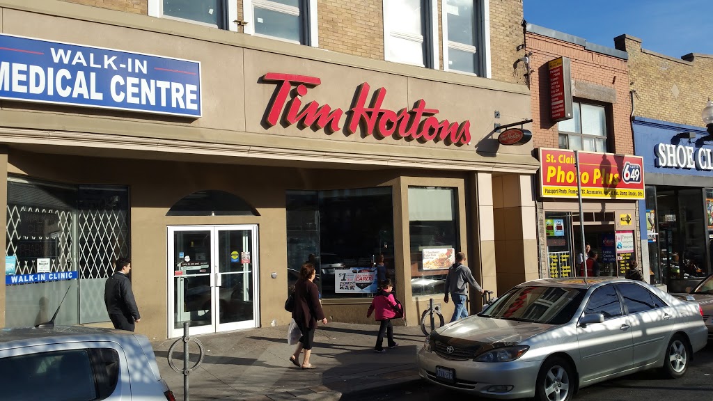 Tim Hortons | 1176 St Clair Ave W, Toronto, ON M6E 1B4, Canada | Phone: (416) 546-8379