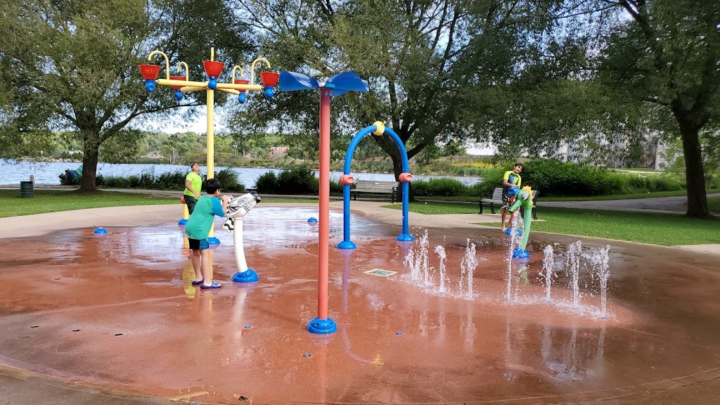 Kelso Beach Park | 2nd Avenue West, Owen Sound, ON N4K 2H4, Canada | Phone: (519) 371-9734