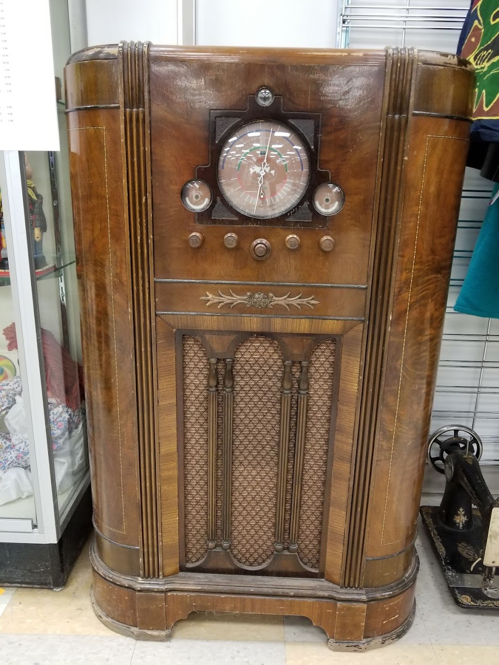 Canadian Goodwill Industries | 3433 Portage Ave, Winnipeg, MB R3K 0X2, Canada | Phone: (204) 831-0988