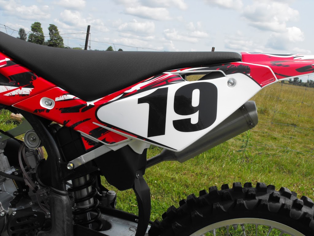 Podium Grafix | 318 Peniel Rd, Woodville, ON K0M 2T0, Canada | Phone: (705) 432-8466