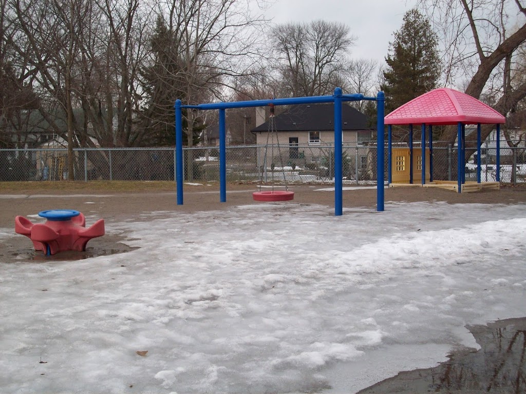 Dearham Wood (Guildwood) Day Care Nursery School | 66 Dearham Wood, Scarborough, ON M1E 1S4, Canada | Phone: (416) 283-7207