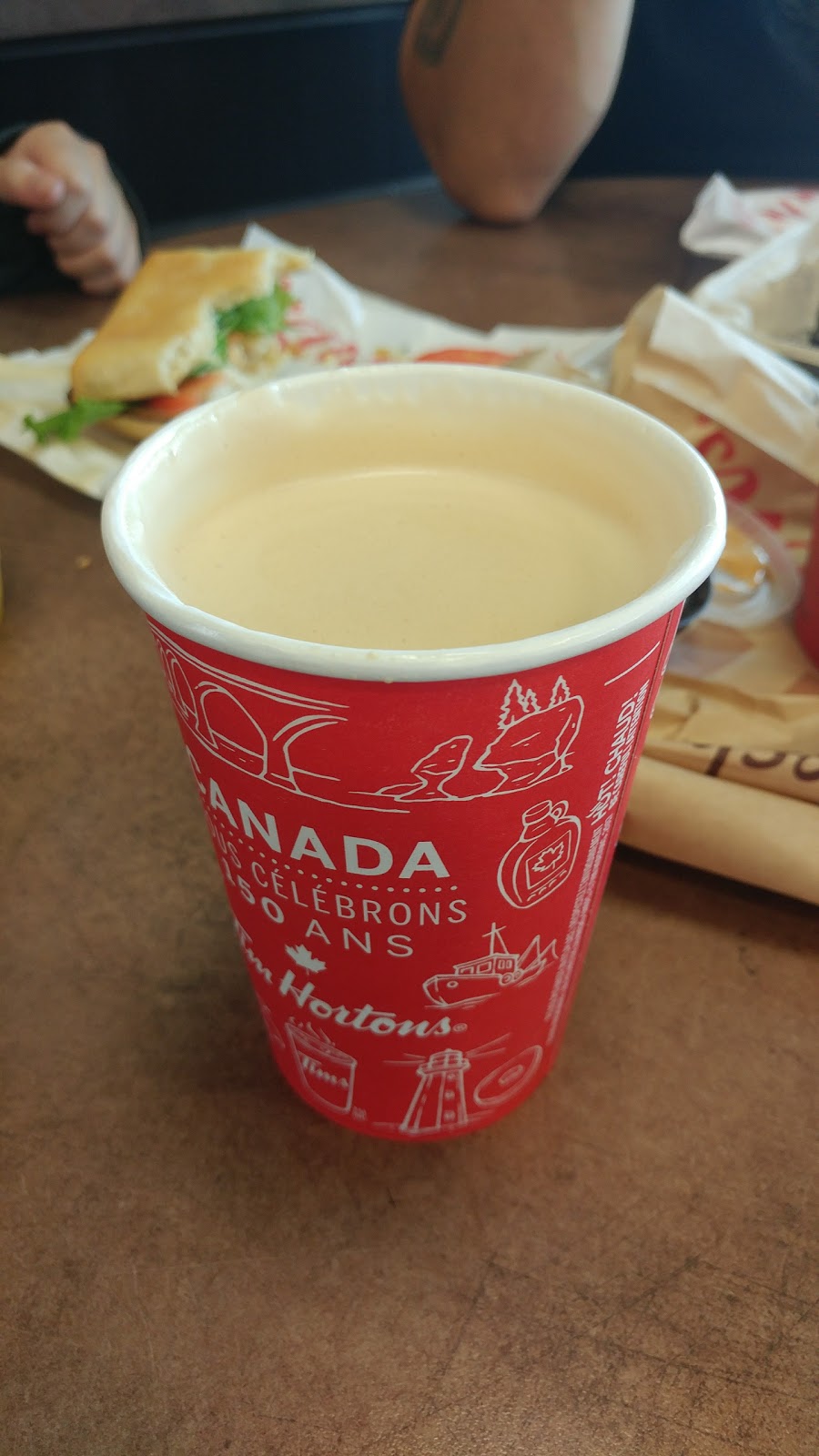 Tim Hortons | 4343 Wellington Rd S, London, ON N6E 2Z8, Canada | Phone: (519) 680-3000