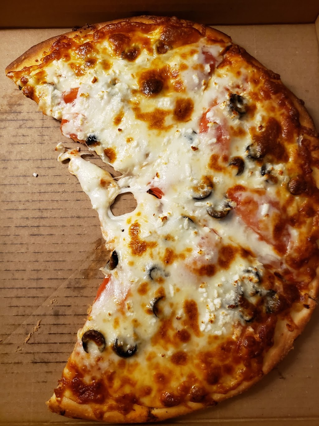 Bills Pizza & Restaurant | 200 Manitoba St, Bracebridge, ON P1L 2E2, Canada | Phone: (705) 645-1198