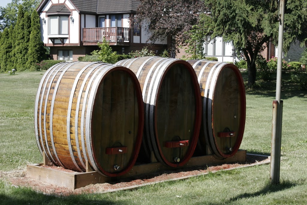 Reif Estate Winery | 15608 Niagara Pkwy, Niagara-on-the-Lake, ON L0S 1J0, Canada | Phone: (905) 468-9463