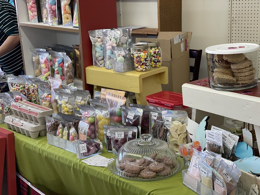 Port Elgin Farmer’s Market | 11 E Main St, Port Elgin, NB E4M 2C9, Canada | Phone: (506) 588-3276