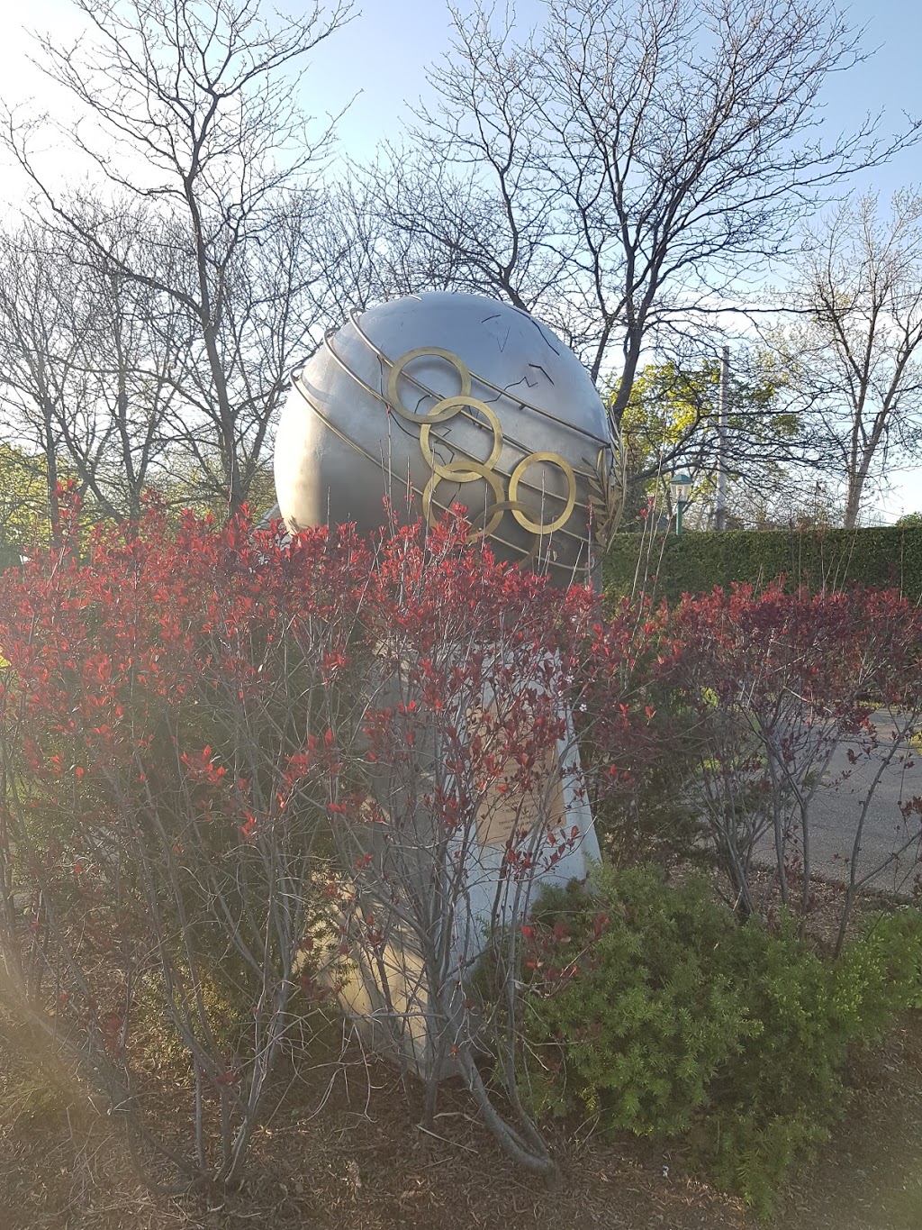 Gaia Park | 173 Boulevard Graham, Mont-Royal, QC H3P 2C3, Canada
