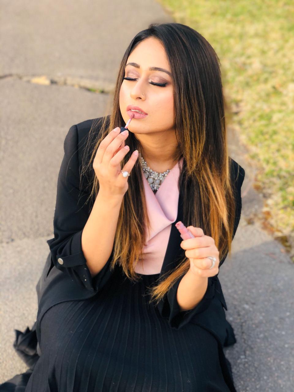 Palak Vaid Makeup Artist | 349 Rathburn Rd W, Mississauga, ON L5B 0G9, Canada | Phone: (416) 889-5503