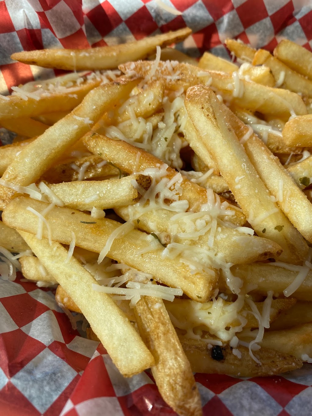 Boardwalk Fries Burgers Shakes | 860 St Albert Trail #510, St. Albert, AB T8N 7V2, Canada | Phone: (780) 460-4042