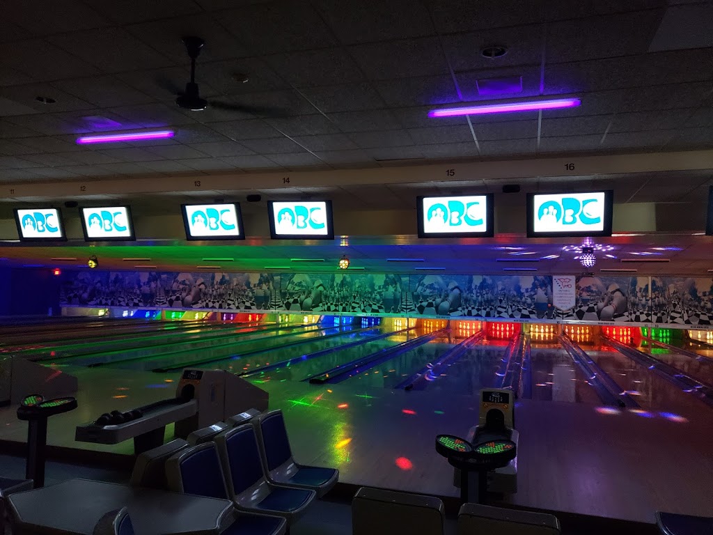 Orleans Bowling Centre - OBC | 885 Taylor Creek Dr, Ottawa, ON K4A 0Z9, Canada | Phone: (613) 837-7000