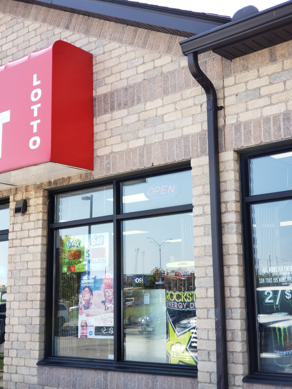 Fresh And Fast Minimart | 500 Admiral Dr, London, ON N5V 5H2, Canada | Phone: (519) 455-3028