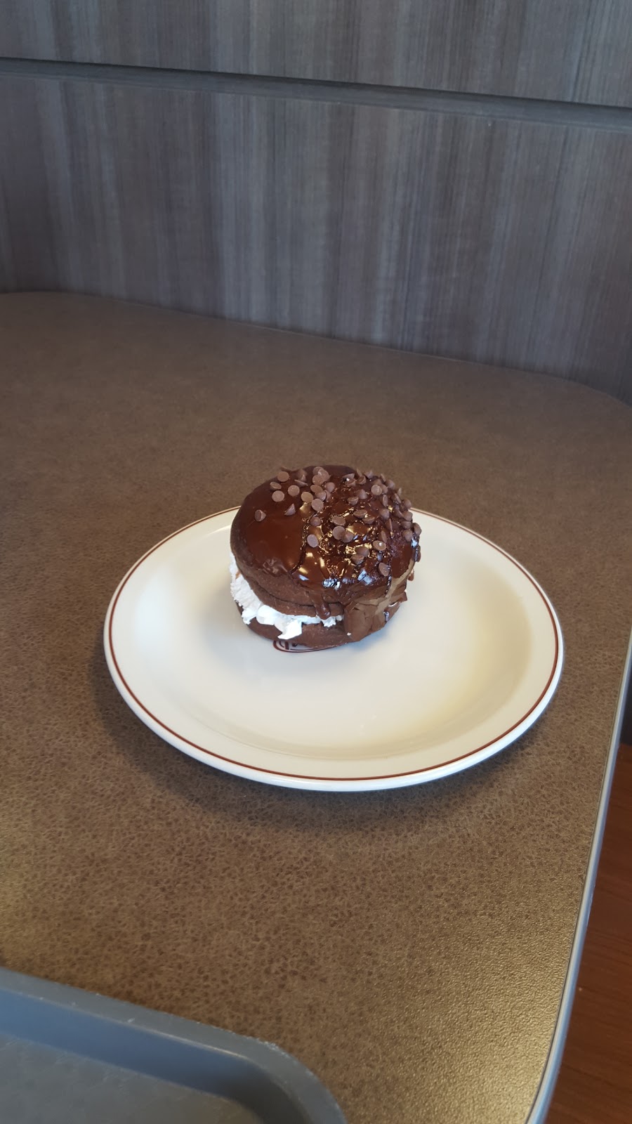 Tim Hortons | 646 Archibald St, Winnipeg, MB R2J 0X4, Canada | Phone: (204) 237-4982