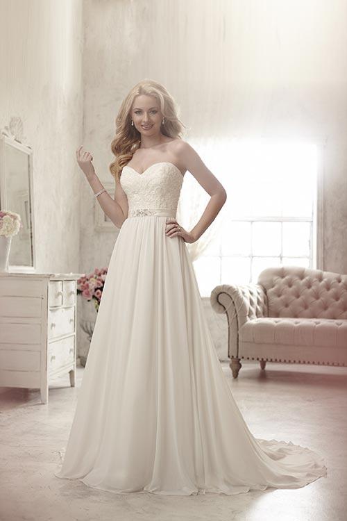 L.A Collection | 1365 Portage Ave, Winnipeg, MB R3G 0V8, Canada | Phone: (204) 944-8883