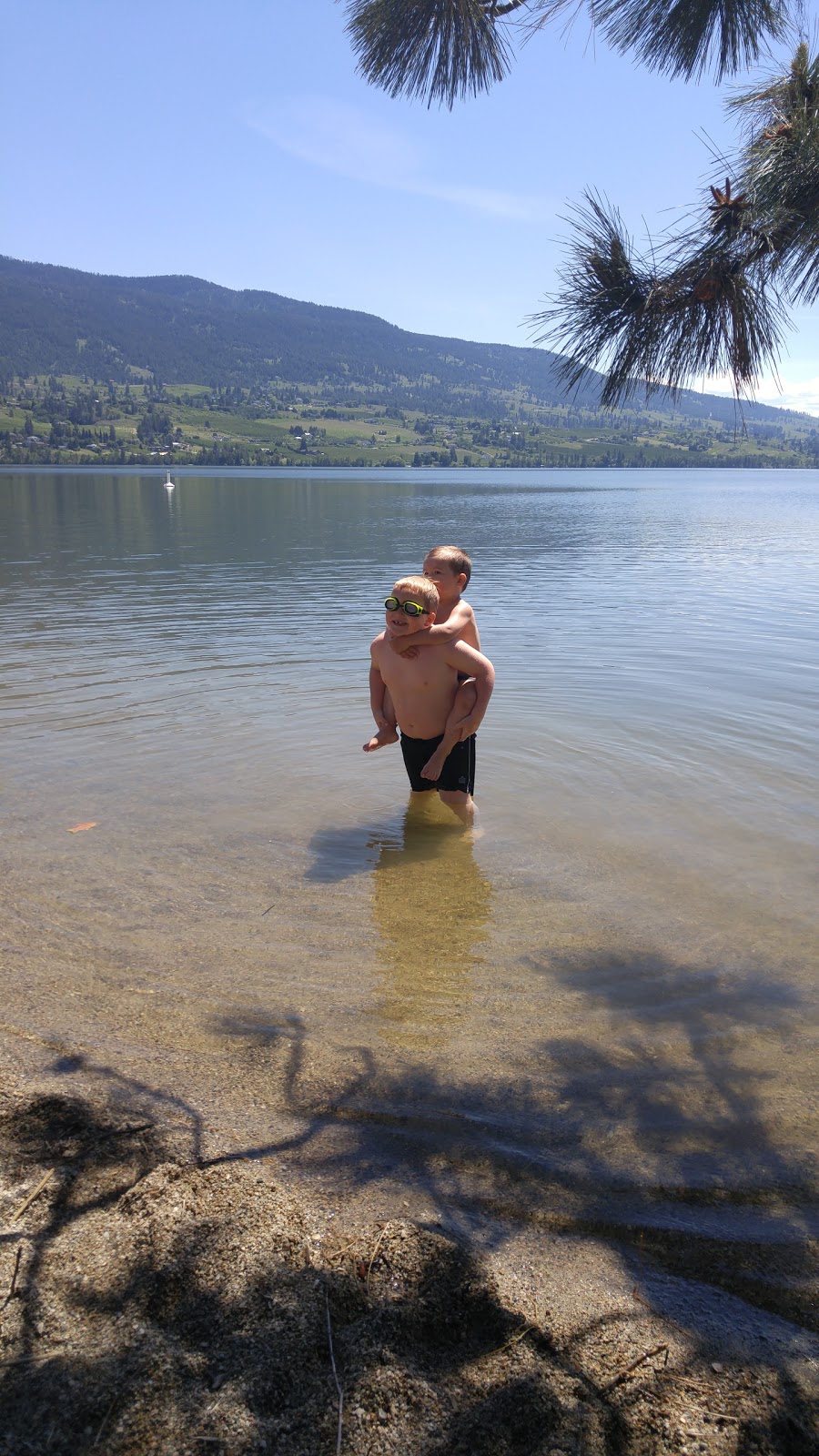 Oyama Station Beach | 16012 Oyama Rd, Lake Country, BC V4V 2E4, Canada