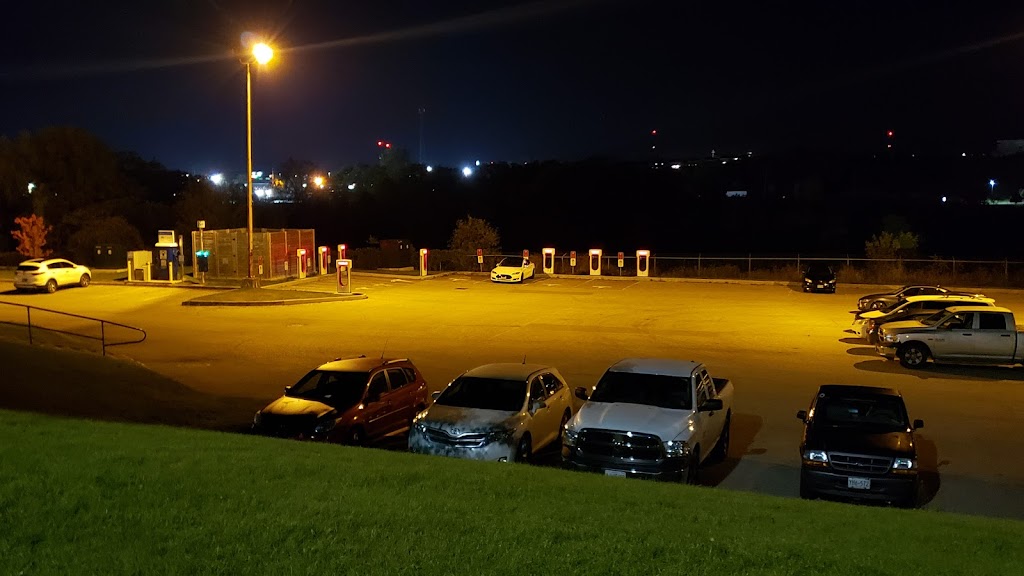 Tesla Supercharger | 580 Bruin Blvd, Woodstock, ON N4V 1E5, Canada | Phone: (877) 798-3752