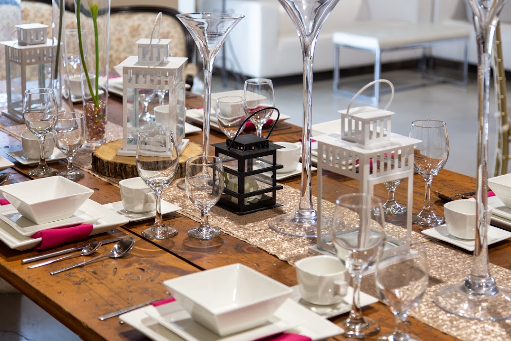 Signature Event Rentals and Linen Service | 1910 Blue Heron Dr, London, ON N6H 5L9, Canada | Phone: (519) 474-7278
