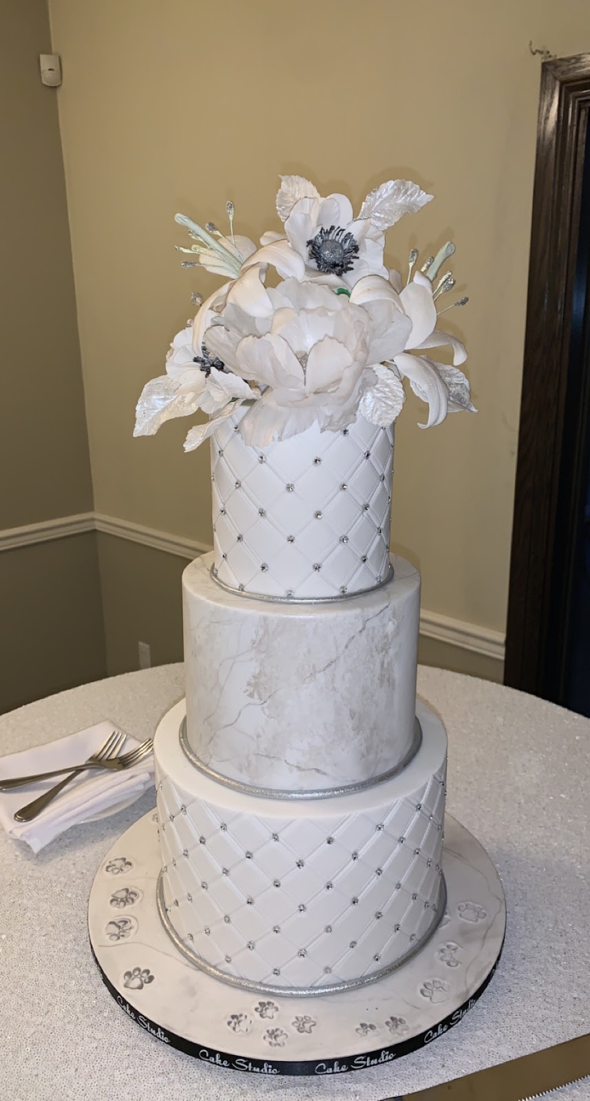 Cake Studio | 1483 Wellington Ave, Winnipeg, MB R3E 0K4, Canada | Phone: (204) 775-9378