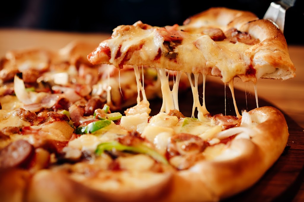 Bistro Bar 321 | 160 Rue Principale, Chénéville, QC J0V 1E0, Canada | Phone: (819) 428-3044