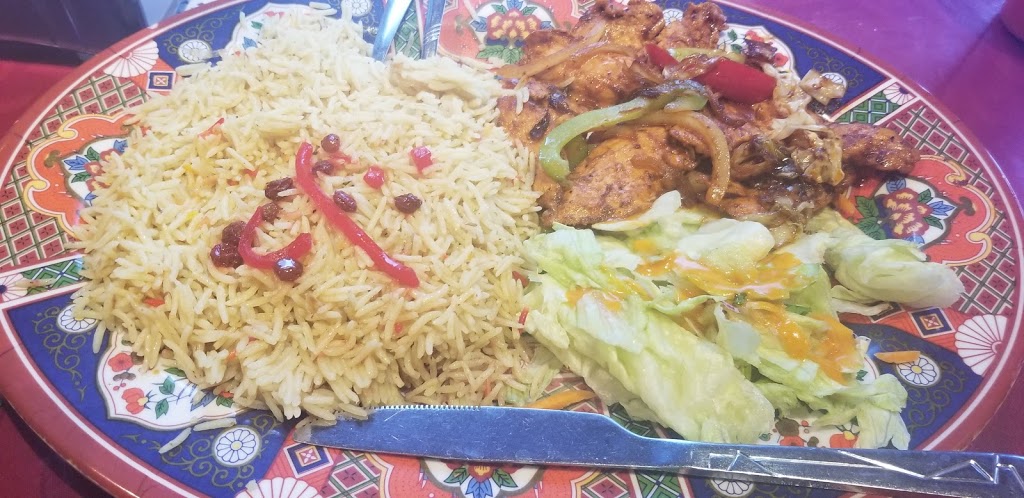Amoud Restaurant | 9567 118 Ave NW, Edmonton, AB T5G 0N9, Canada | Phone: (780) 479-1600