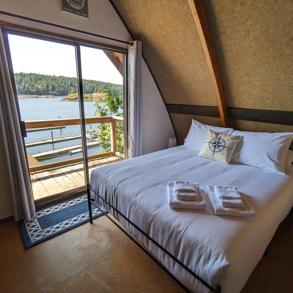 Jade Resort | 774 Cliffe Rd, Heriot Bay, BC V0P 1H0, Canada | Phone: (250) 203-9396