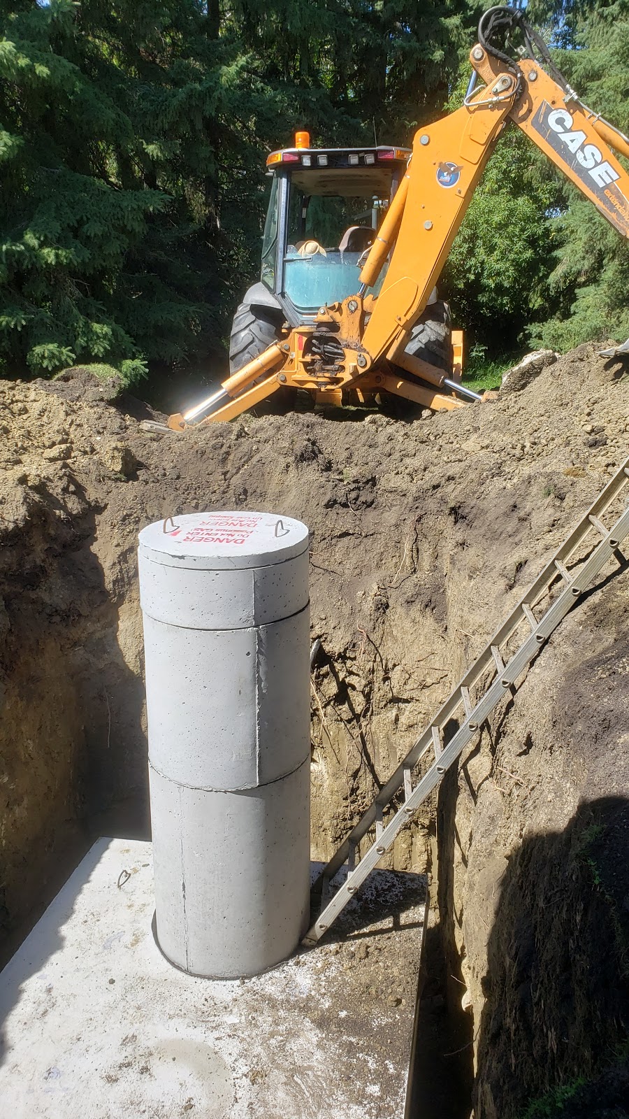 Sylvan Backhoe Inc. | 38551, Range Rd 21, AB T4E 2M7, Canada | Phone: (403) 887-5604