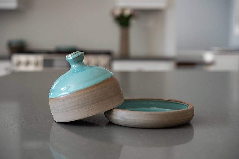 tMac Pottery | 1615 Old Hwy 99, Dundas, ON L9H 5E3, Canada | Phone: (905) 537-6666