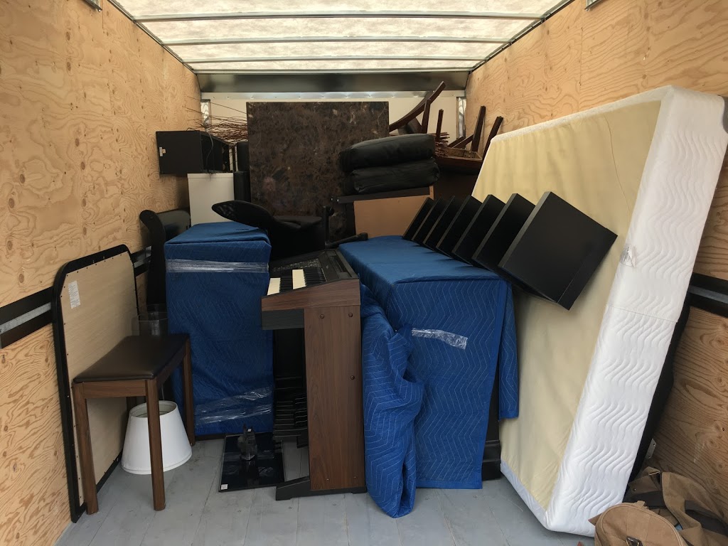 EVERYDAY CANADIAN MOVING | 780 Keewatin St, Winnipeg, MB R2R 1S5, Canada | Phone: (204) 799-2251