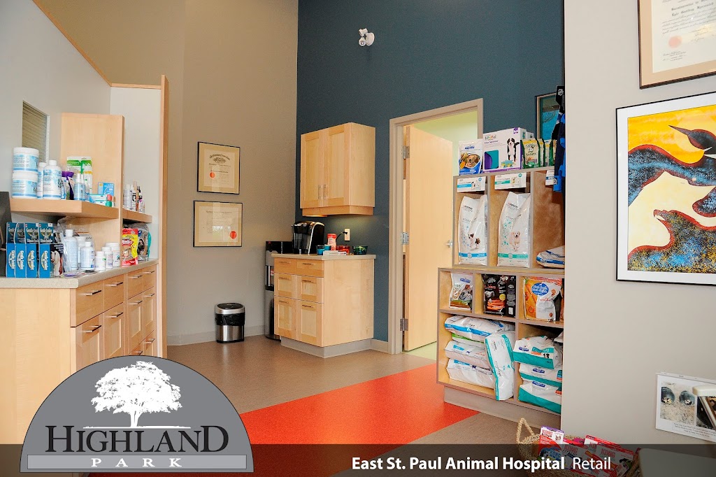 Highland Park Professional Centre | 3014 Henderson Hwy, East Saint Paul, MB R2E 0H4, Canada | Phone: (204) 336-2800