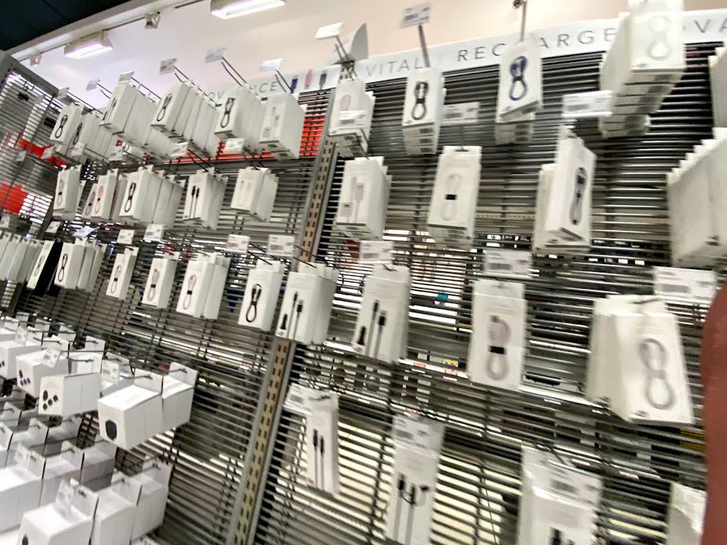 La Source | 3131 Cote Vertu Boul Unit N13A, Saint-Laurent, QC H4R 1Y5, Canada | Phone: (514) 332-7138