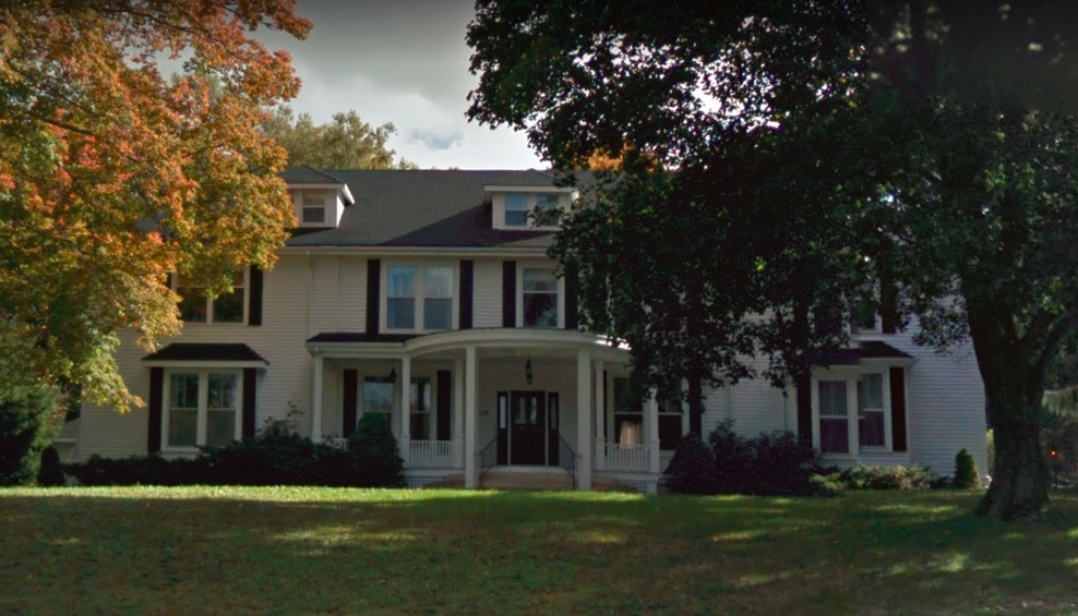Clifton House Studio | 439 Clifton Ave Box 3671, Windsor, NS B0N 2T0, Canada | Phone: (902) 401-1109