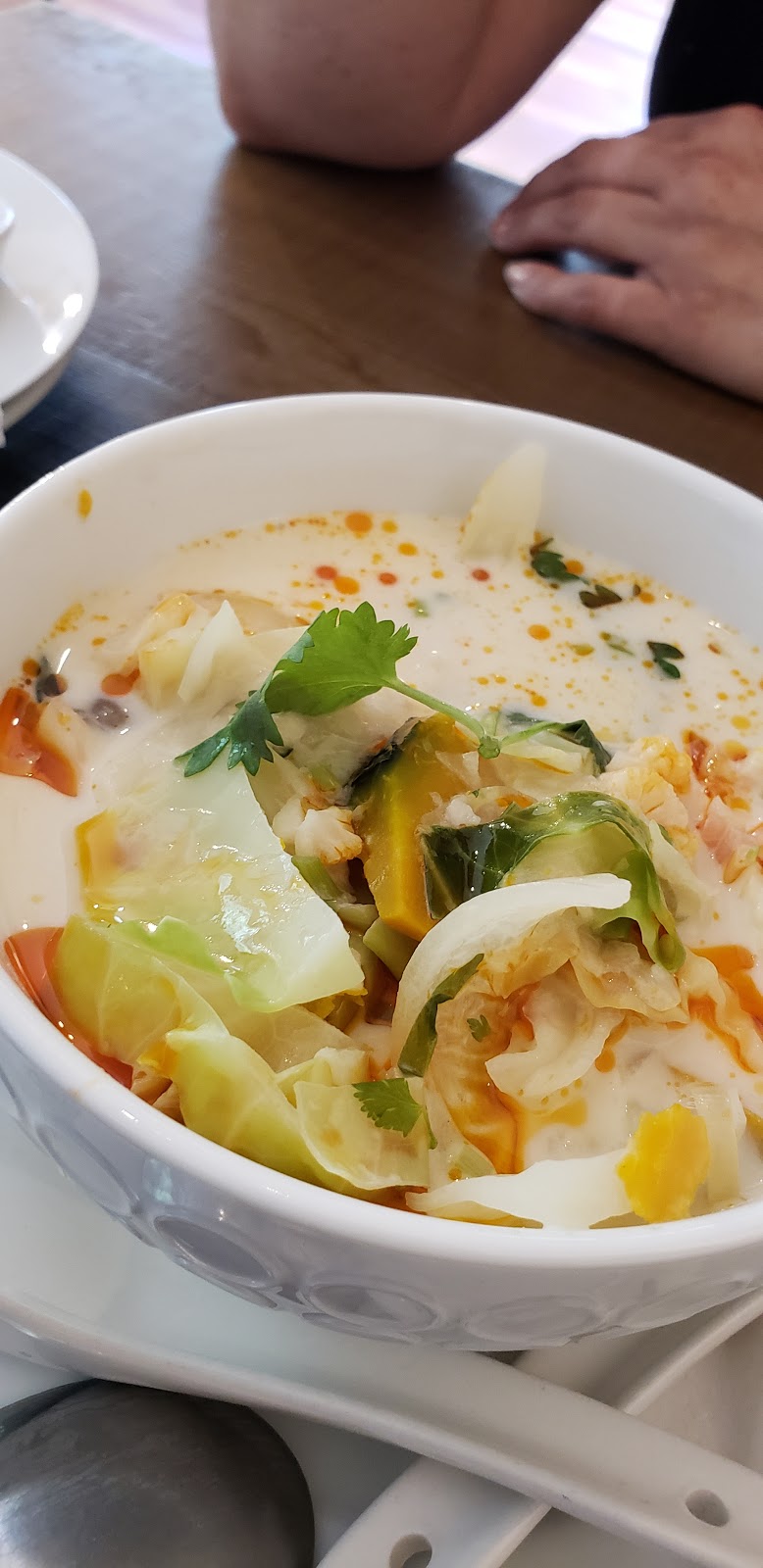 Montra Thai Eatery | 1845 Renfrew Rd, Shawnigan Lake, BC V0R, Canada | Phone: (250) 743-7400