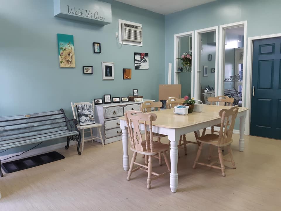 Artistic Approach Studio | 10 The Queensway S #7, Keswick, ON L4P 1Y7, Canada | Phone: (289) 470-0288