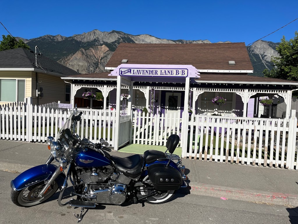 Lavender Lane Bed and Breakfast | 860 Main St, Lillooet, BC V0K 1V0, Canada | Phone: (250) 256-0660
