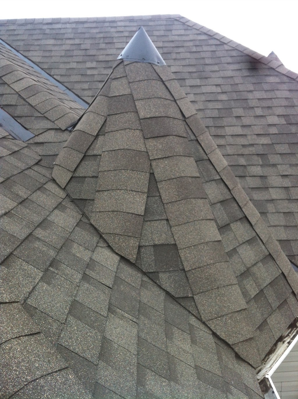 Major League Roofing and Exteriors | 1435 Birchcliffe Ct, Oshawa, ON L1J 7Z8, Canada | Phone: (289) 939-6898