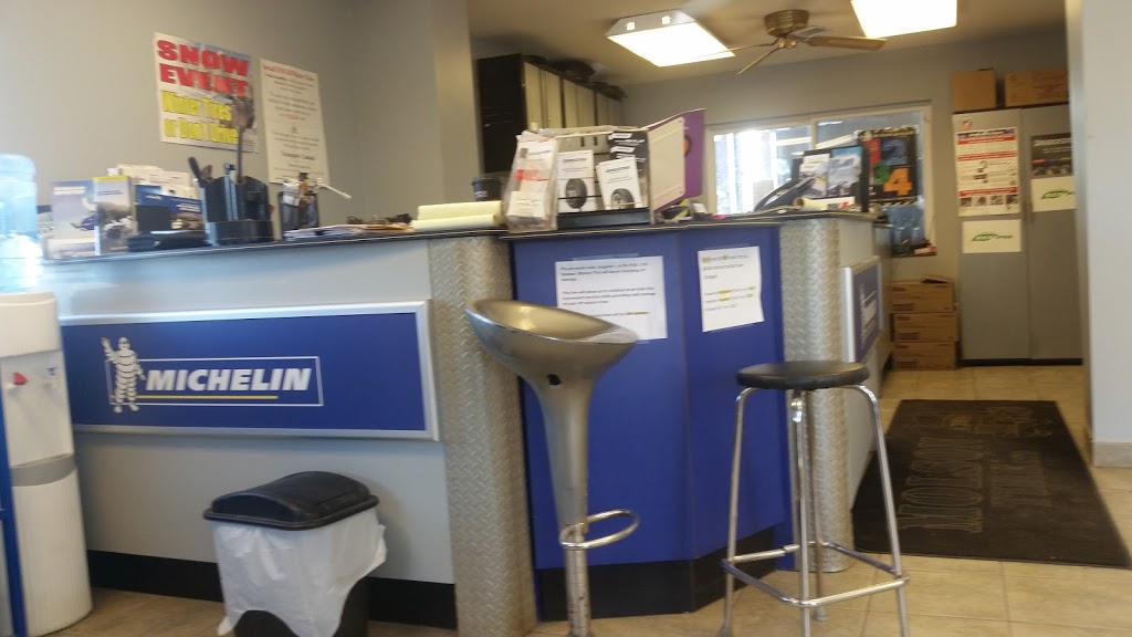 Molson Tire | 1437 Plank Rd, Sarnia, ON N7T 7H3, Canada | Phone: (519) 332-8473