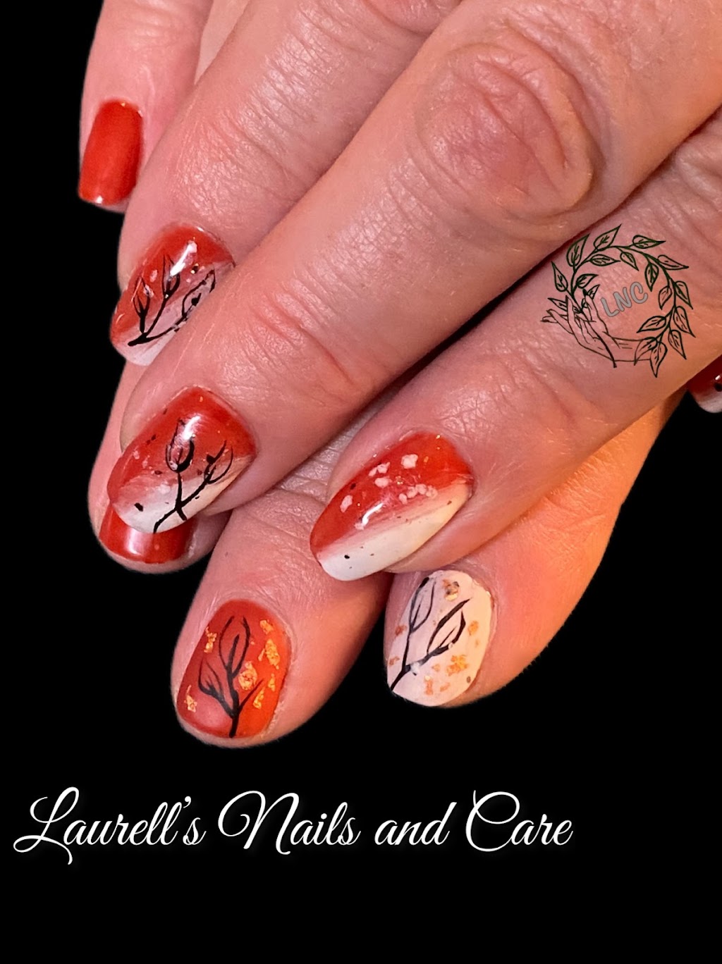 Laurells Nails And Care | 31 Amelia St, Paris, ON N3L 1Z4, Canada | Phone: (519) 635-1208