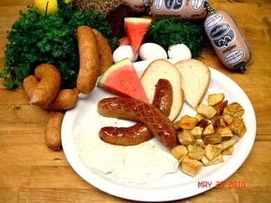 Evas Deli | 680 Huronia Rd, Barrie, ON L4N 6C6, Canada | Phone: (705) 739-7004