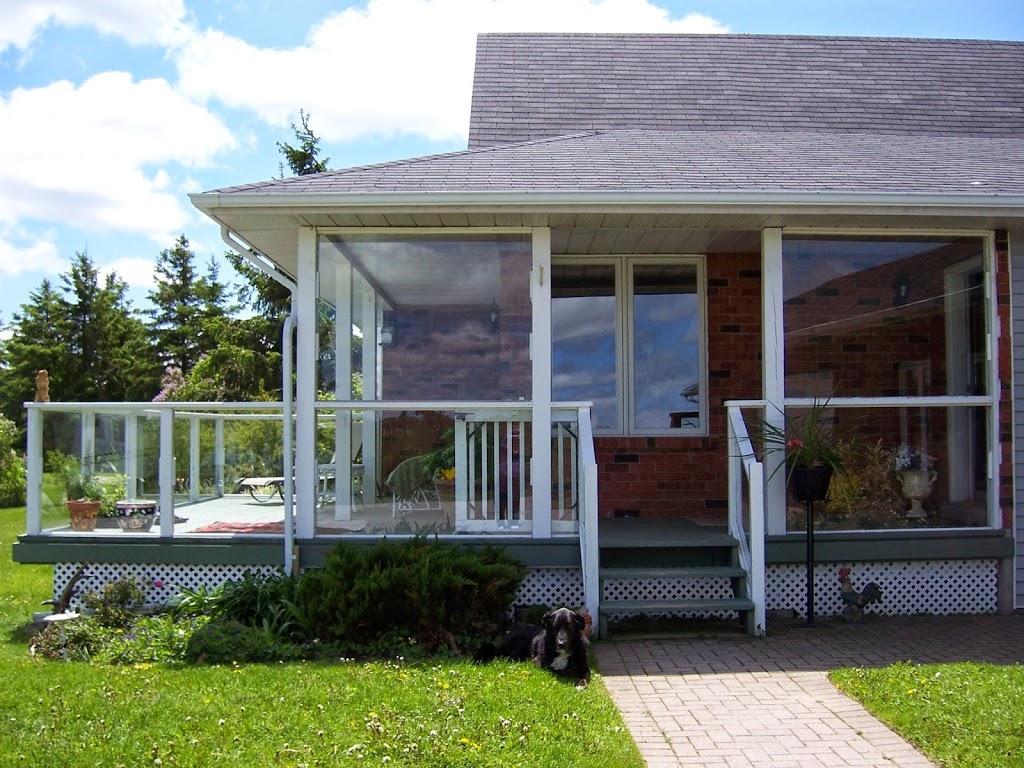 Island Lake Bed and Breakfast | 673206 Hurontario St, Orangeville, ON L9W 2Y8, Canada | Phone: (519) 941-4570