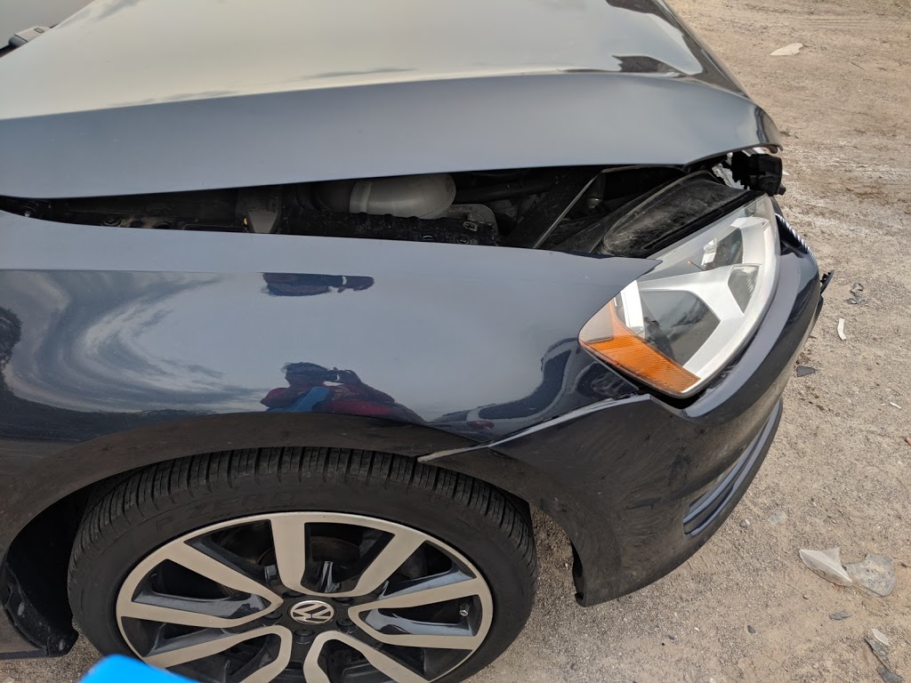Ninos Auto Collision | 151 Toryork Dr Unit #3, North York, ON M9L 1X9, Canada | Phone: (647) 883-1499