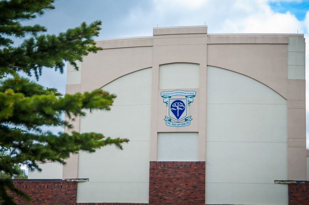 Strathcona-Tweedsmuir School | 306 Ave. West & 32 St. West, Okotoks, AB T1S 1A2, Canada | Phone: (403) 938-4431