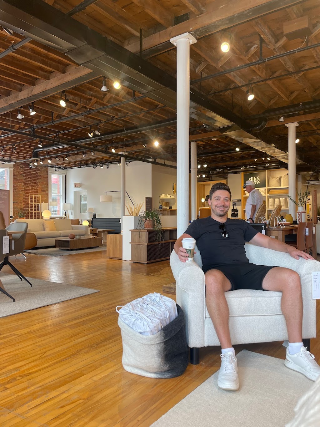 Studio Ninety Five | 224 Hunt Club Rd, Ottawa, ON K1V 1C1, Canada | Phone: (613) 294-4245