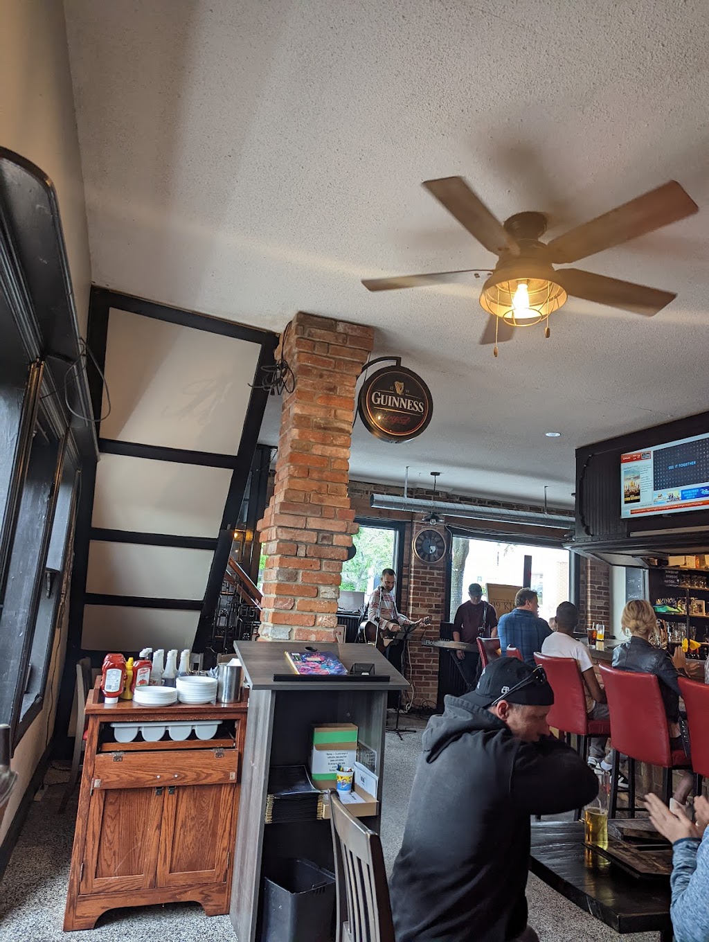 99 King | 99 King St W, Bowmanville, ON L1C 1R2, Canada | Phone: (905) 419-9099