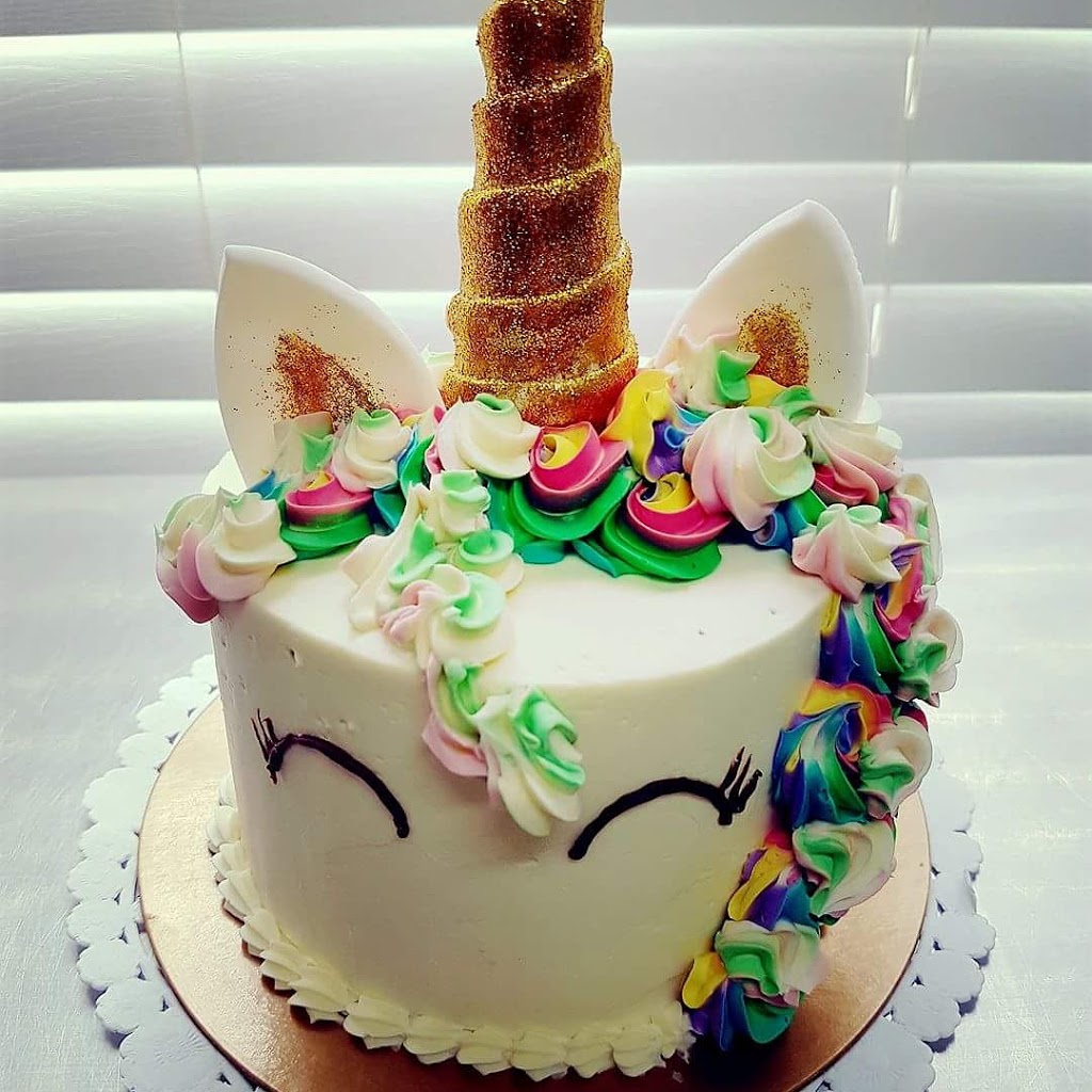 Pastry The Far | 489 Ave Royale, Quebec City, QC G1E 1Y2, Canada | Phone: (418) 825-1200