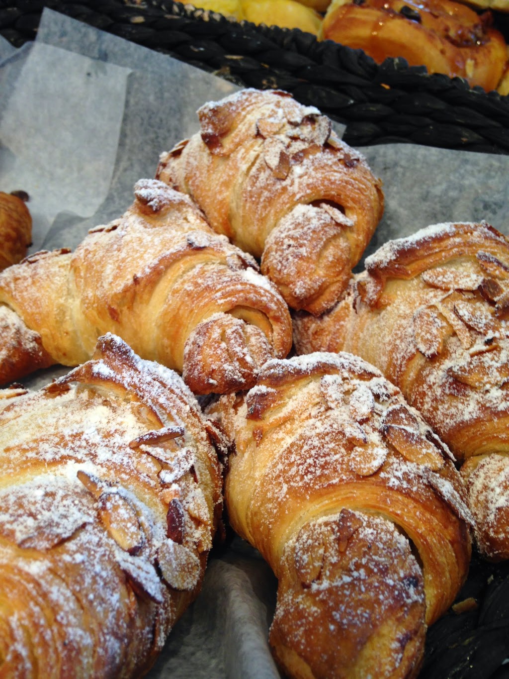 Mosi Bakery Cafe & Gelateria | 5303 W Saanich Rd, Victoria, BC V9E 1J8, Canada | Phone: (250) 590-7969