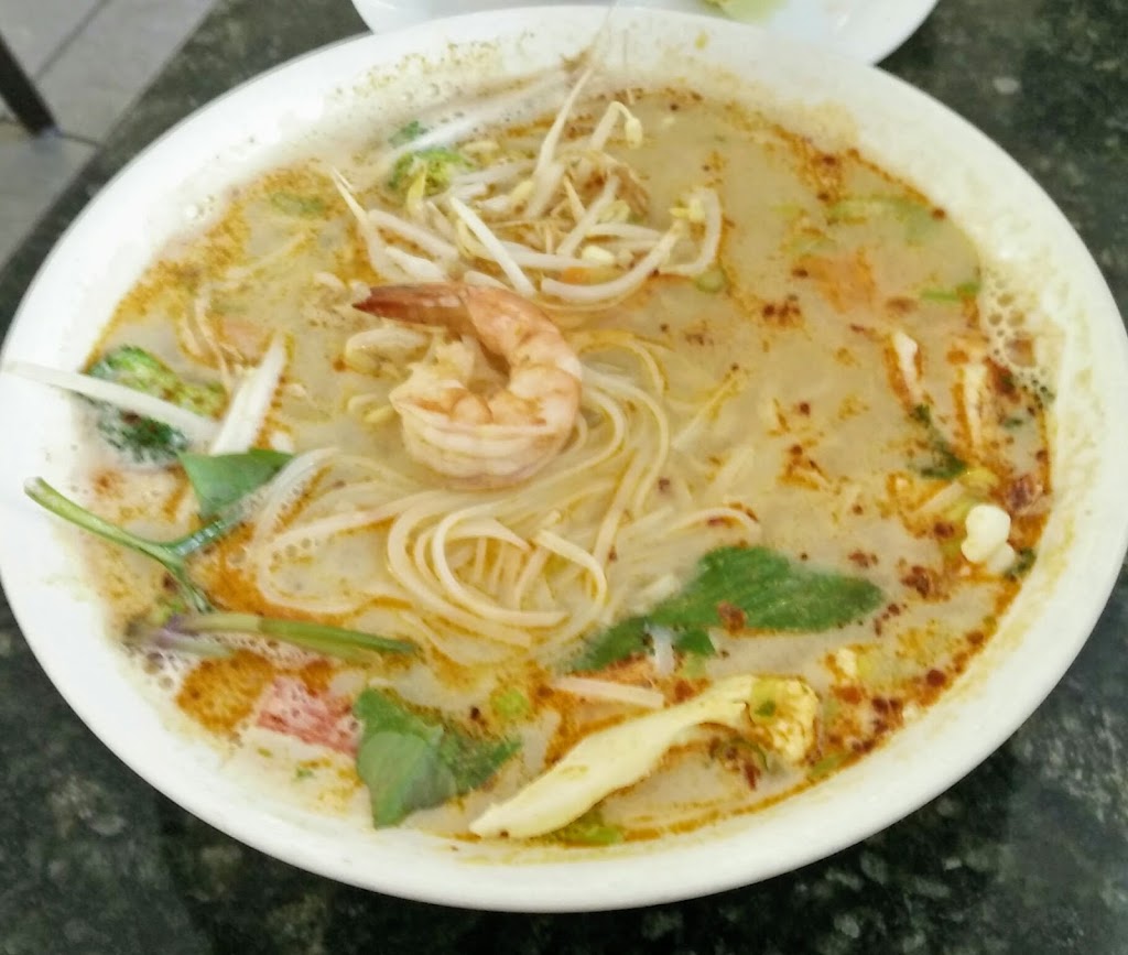 Kim Lan Vietnamese Restaurant | 11652 Sarcee Trail NW #113, Calgary, AB T3R 0A1, Canada | Phone: (403) 295-6288
