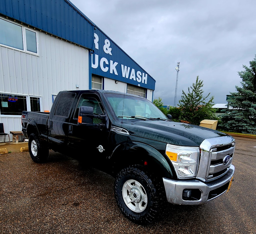 Big Splash Car Truck RV Wash | 4013 52 Ave, Lacombe, AB T4L 2J8, Canada | Phone: (403) 782-7264