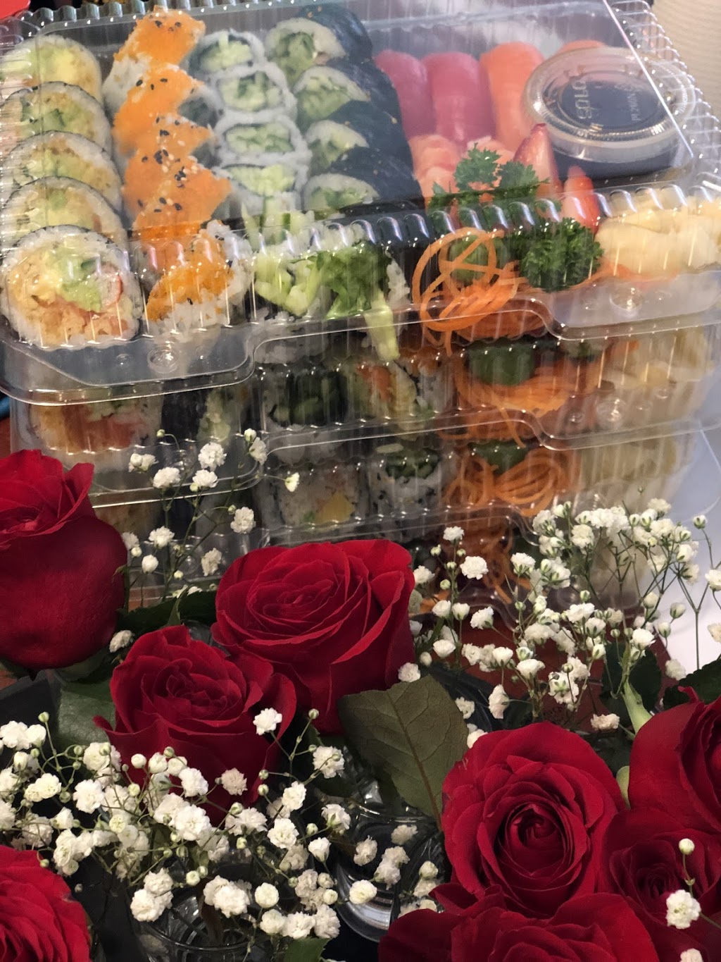 Panda Sushi | 4277 Rue Sainte-Catherine E, Montréal, QC H1V 1Y1, Canada | Phone: (514) 255-5388