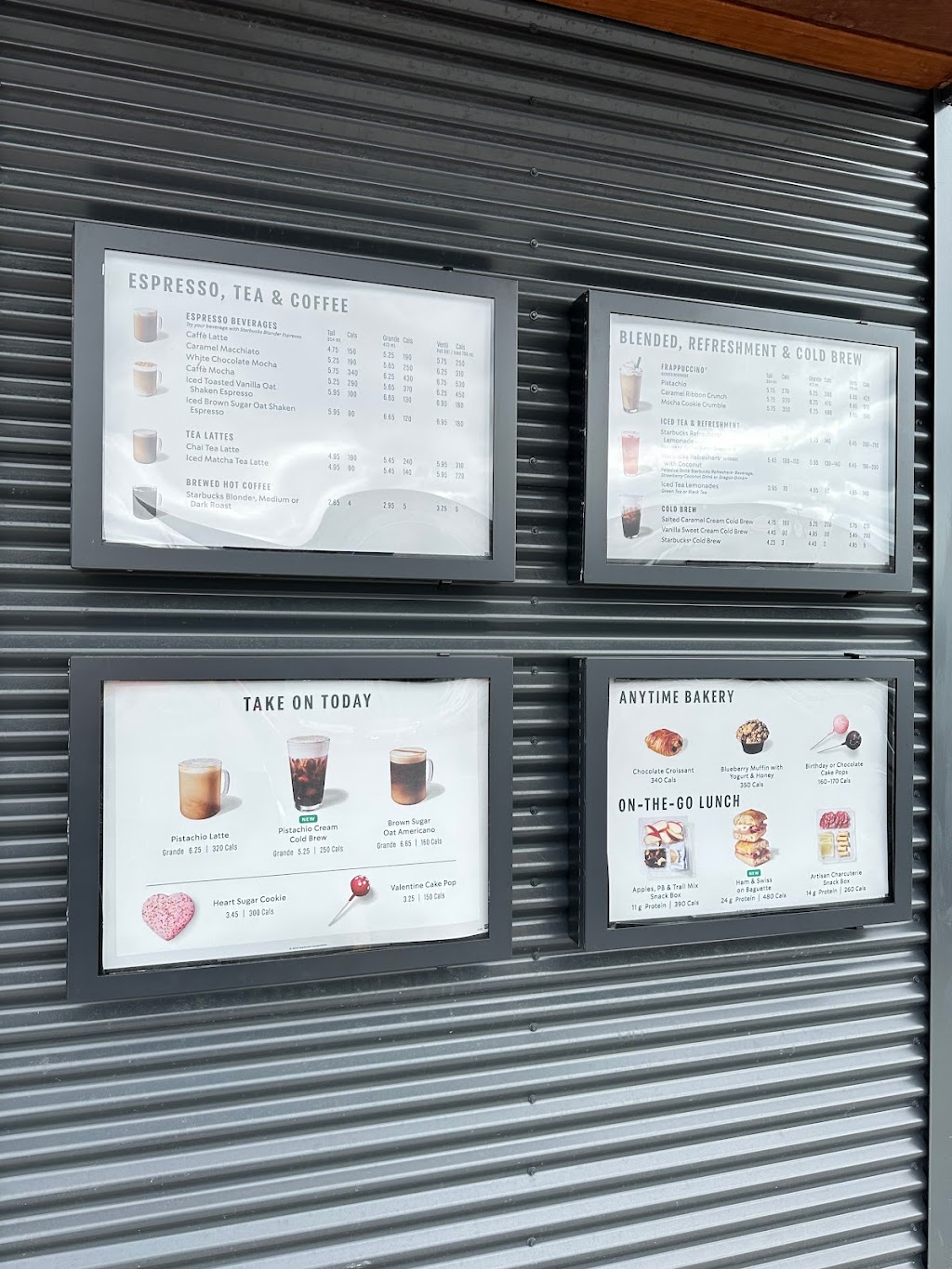 Starbucks Drive Thru | ON-401, Kingston, ON K0H 2H0, Canada | Phone: (613) 634-2300