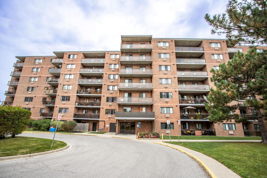 Topping Lane Terrace | 403 Commissioners Rd W, London, ON N6J 4G2, Canada | Phone: (519) 473-9184