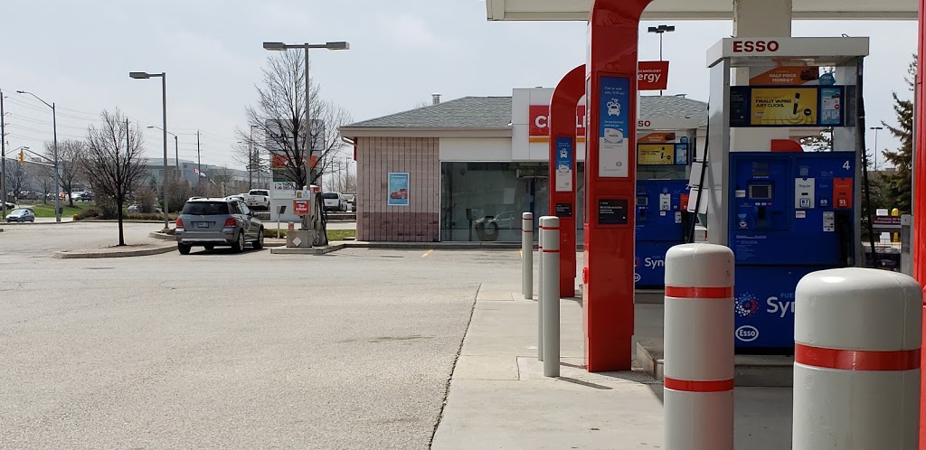 Esso | 435 Woodlawn Rd W, Guelph, ON N1K 1E9, Canada | Phone: (519) 837-9041